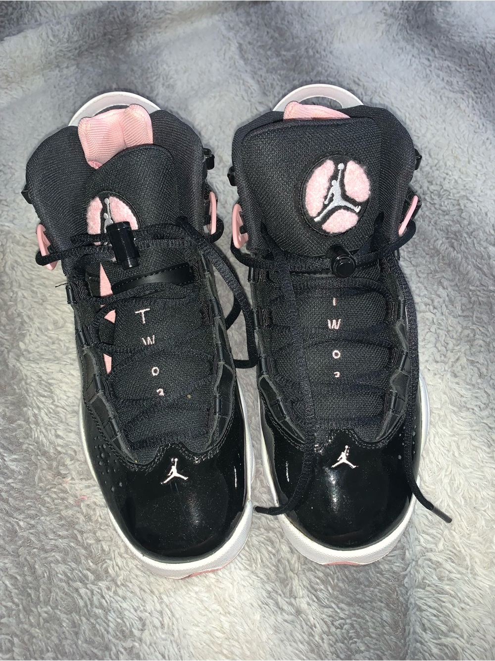 Jordans' Black and Pink 6 Rings